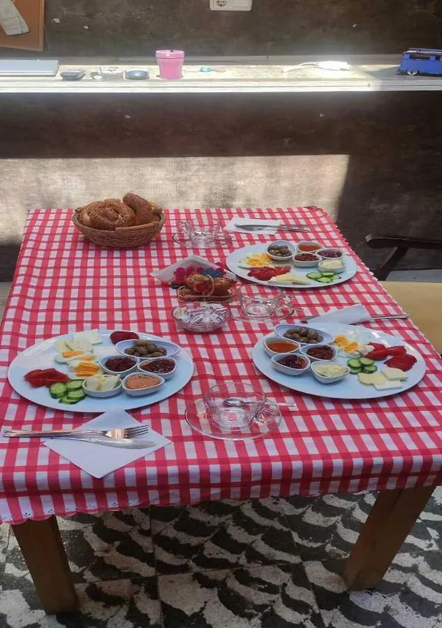 Homestay Lavinya Pension Kusadasi Turkey