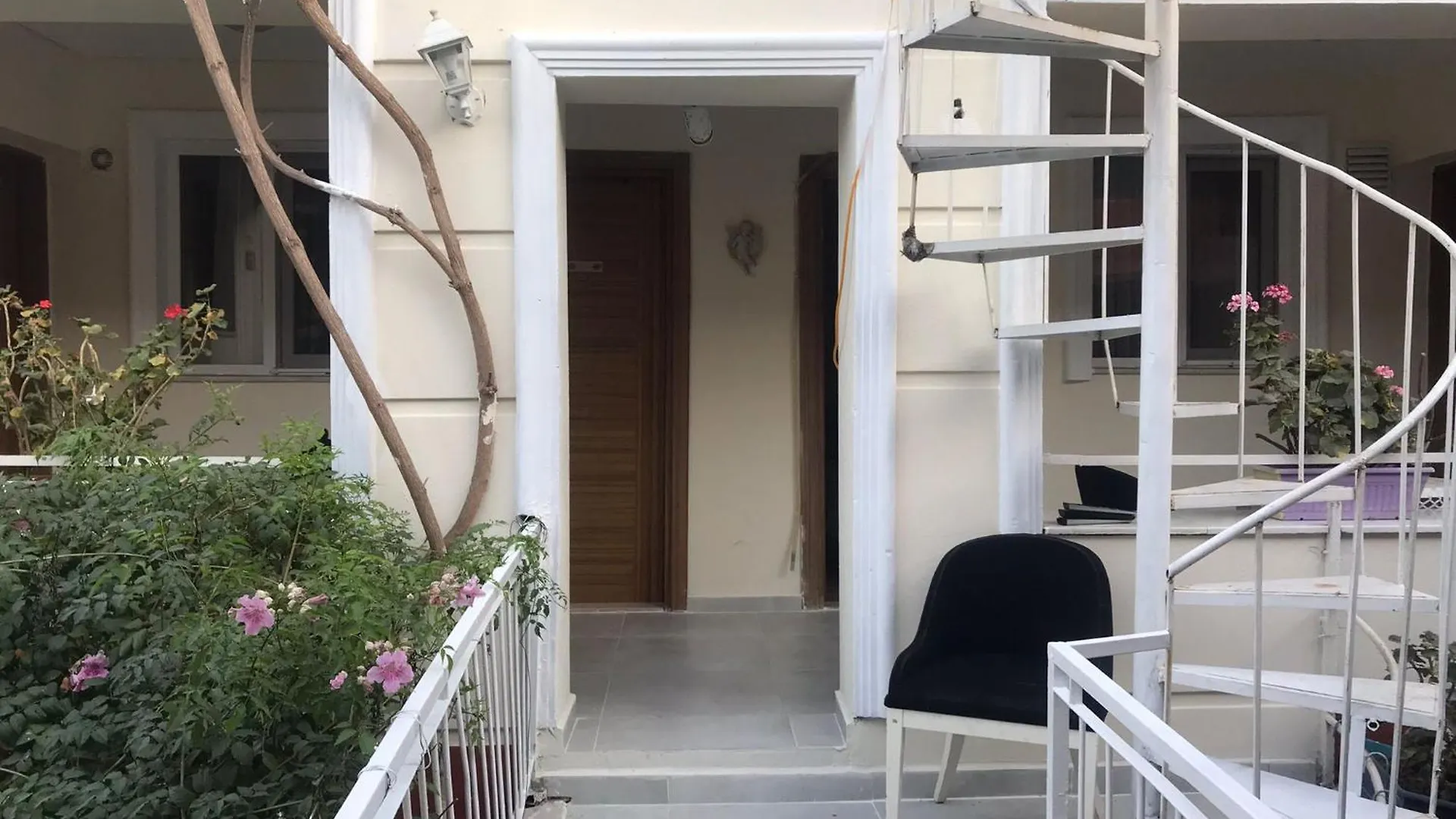Homestay Lavinya Pension Kusadasi Turkey