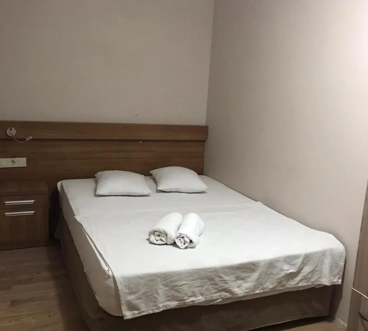 בית אירוח קוסדסי Lavinya Pension טורקיה