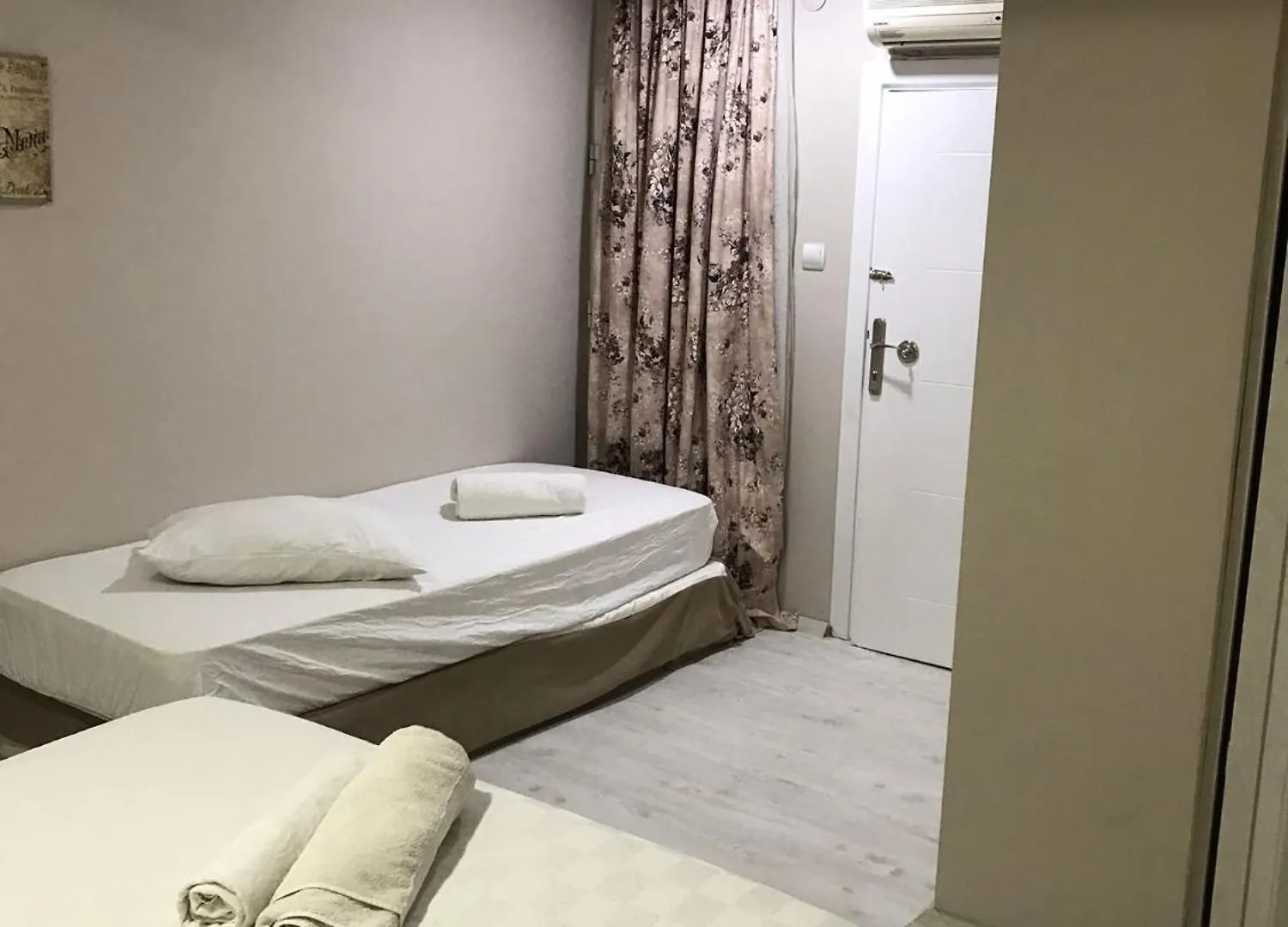 קוסדסי Lavinya Pension